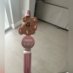 Super cute 🍼 brand new 🤰Mom to a baby girl 🖊️